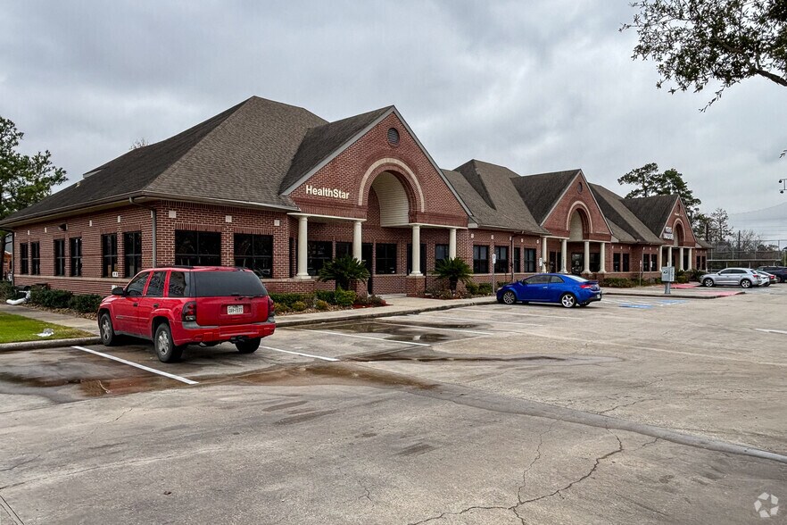 7810 FM 1960 Rd E, Humble, TX for lease - Primary Photo - Image 1 of 12