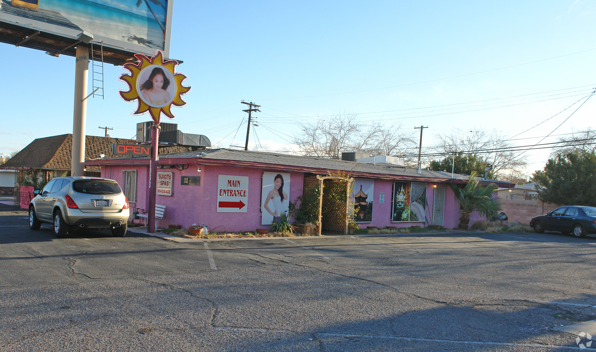 2033 Paradise Rd, Las Vegas, NV for sale Primary Photo- Image 1 of 1