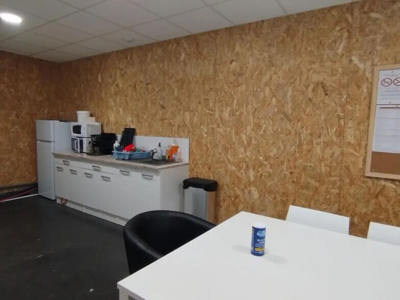 Flex in Saint-Orens-de-Gameville for sale - Interior Photo - Image 2 of 10