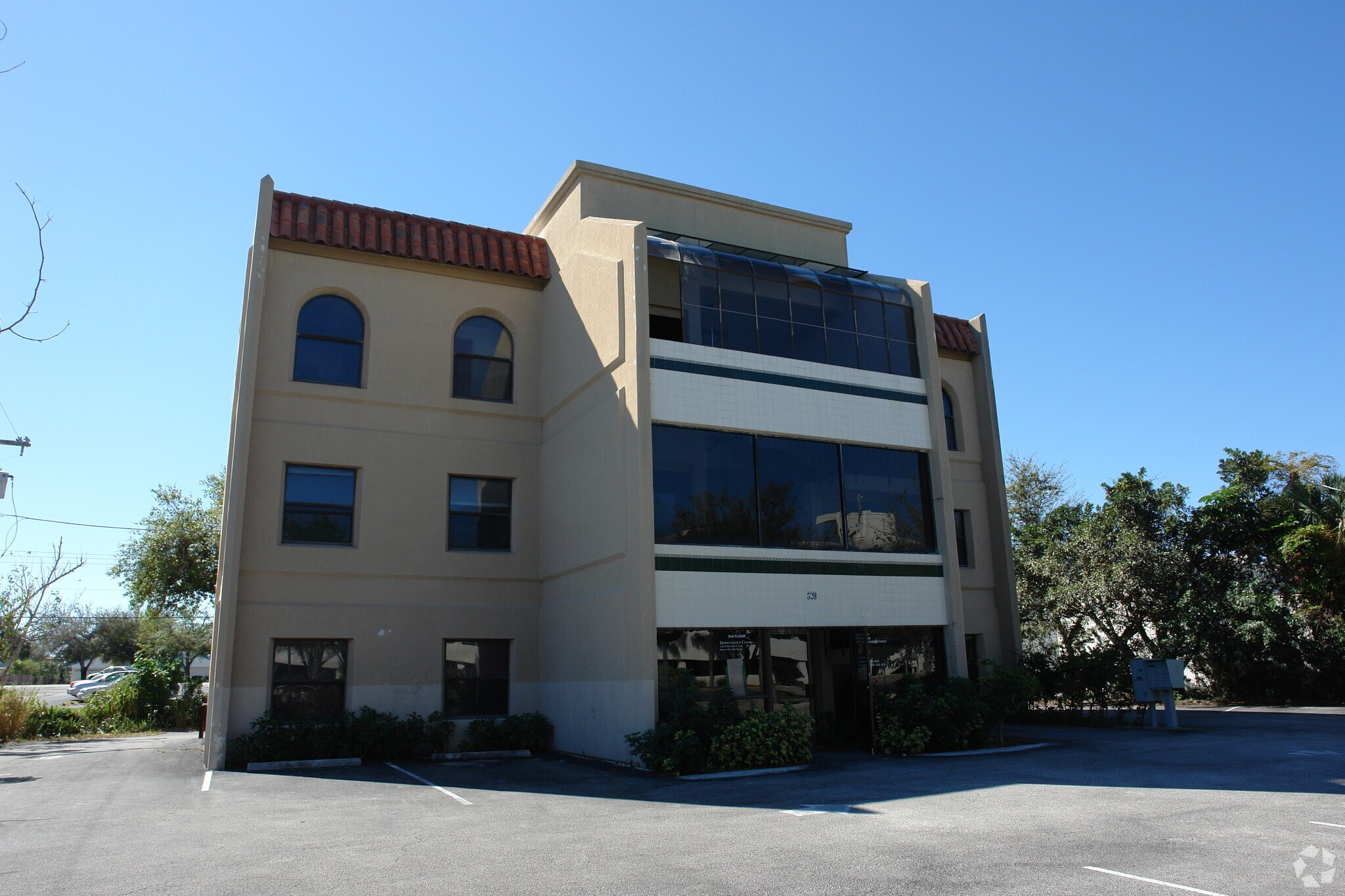 528 SE Osceola St, Stuart, FL for sale Primary Photo- Image 1 of 1