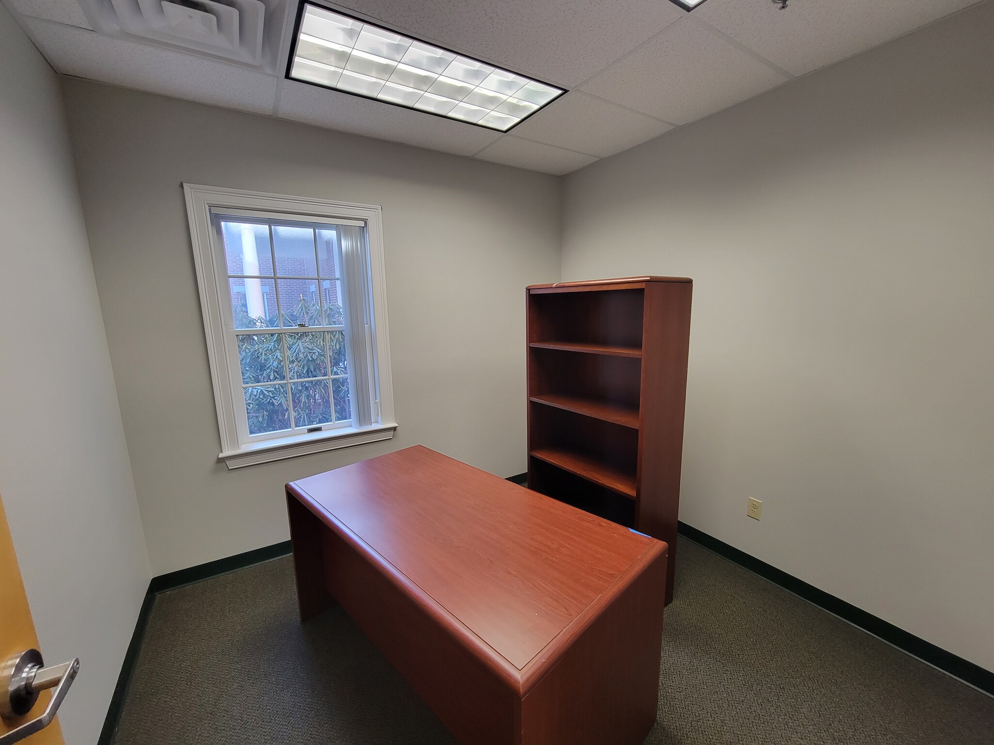 515 Groton Rd, Westford, MA 01886 Office for Lease
