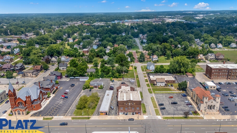 367 E High St, Warren, OH for sale - Building Photo - Image 2 of 8