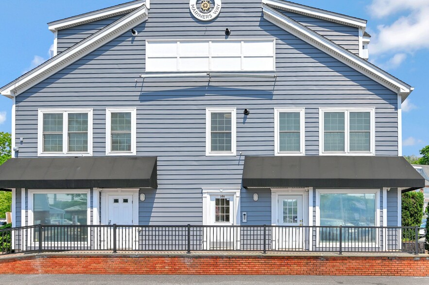 100 Mariners Way, Port Jefferson, NY for lease - Building Photo - Image 3 of 23