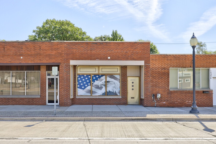 24354 John R Rd, Hazel Park, MI for lease - Building Photo - Image 2 of 27