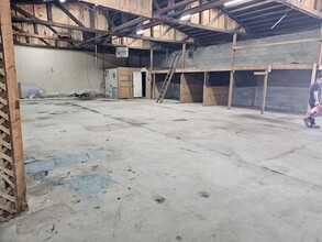 400 Railroad St, Pittsburgh, PA for lease Interior Photo- Image 1 of 6