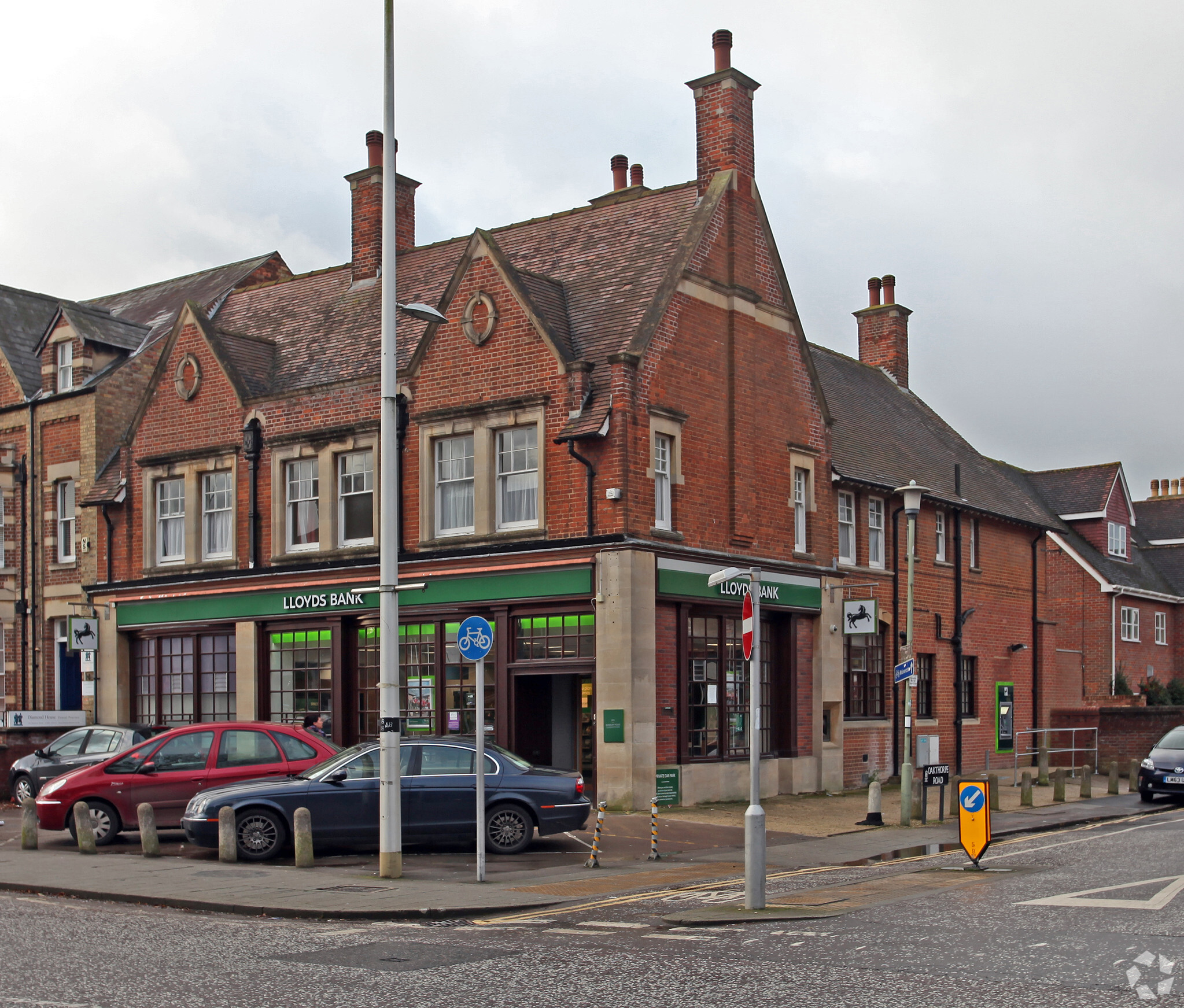 201-203 Banbury Rd, Oxford for sale Primary Photo- Image 1 of 1