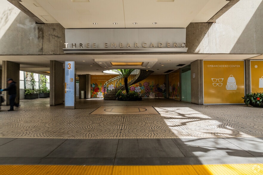 Three Embarcadero Ctr, San Francisco, CA for lease - Building Photo - Image 3 of 14