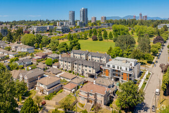 322-362 62nd Av W, Vancouver, BC - aerial  map view