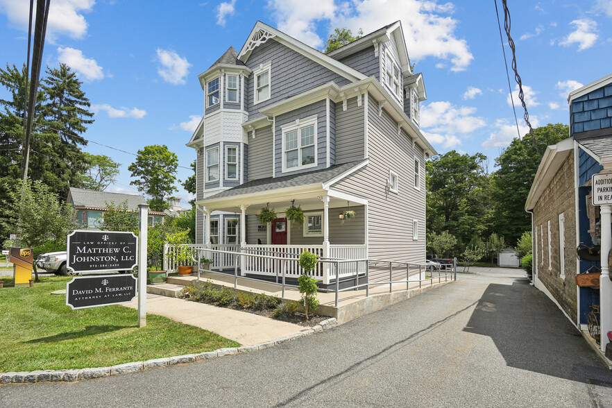 19 Park Pl, Flanders, NJ for sale - Primary Photo - Image 1 of 30