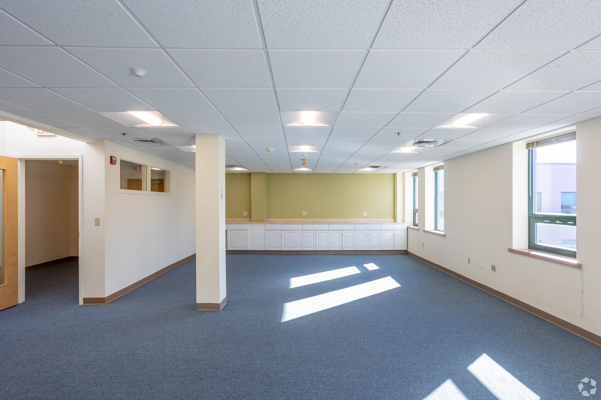 1035 Cambridge St, Cambridge, MA for lease Interior Photo- Image 1 of 11