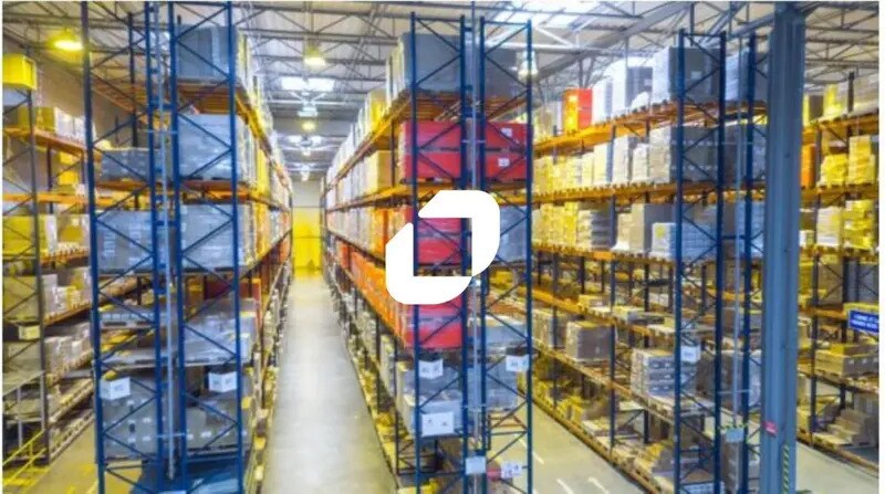 Industrial in Ormes for lease - Building Photo - Image 3 of 5