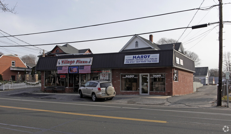 13520 Main Rd, Mattituck, NY for sale - Primary Photo - Image 1 of 1