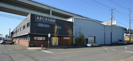 2303 N Randolph Ave, Portland, OR for lease Building Photo- Image 1 of 2