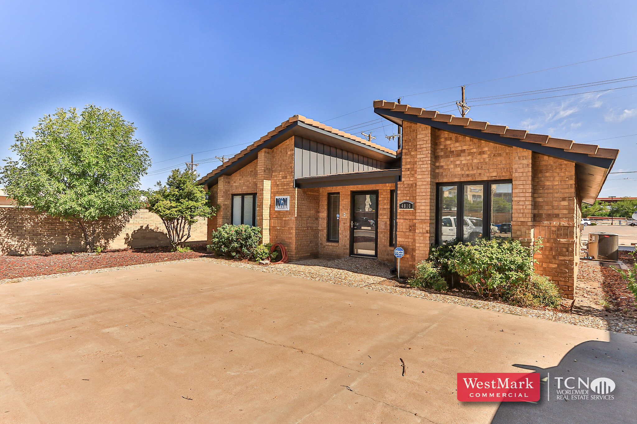 4010 21st St, Lubbock, TX for lease Building Photo- Image 1 of 15