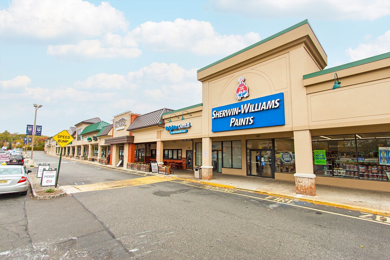 901 Mountain Ave, Springfield, NJ 07081 Echo Plaza