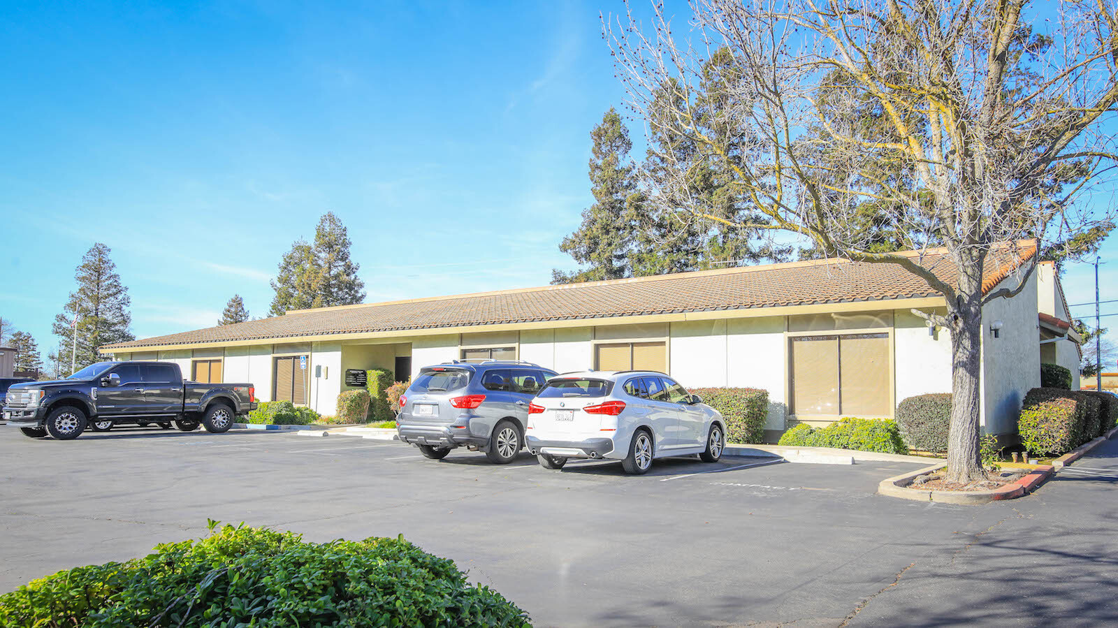 8788 Elk Grove Blvd, Elk Grove, CA 95624 - Business Center | LoopNet.com