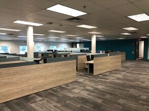 27501 Hildebrandt Rd, Romulus, MI for lease Interior Photo- Image 2 of 9