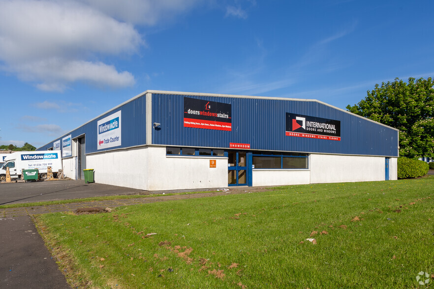 9 Tollpark Rd, Cumbernauld for lease - Primary Photo - Image 1 of 4