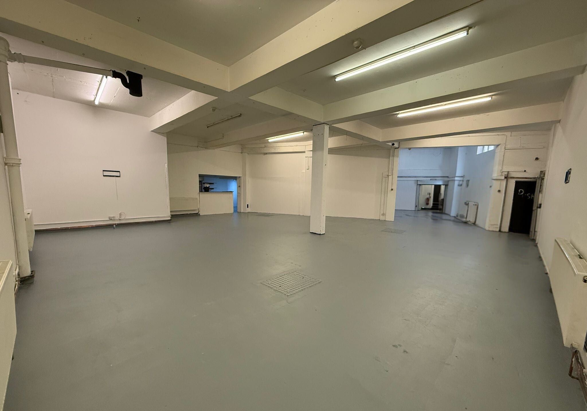 27-33 Bethnal Green Rd, London for lease Interior Photo- Image 1 of 13