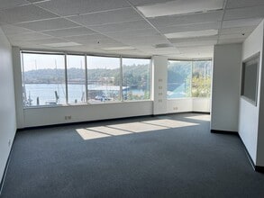 1011 SW Klickitat Way, Seattle, WA for lease Interior Photo- Image 1 of 2