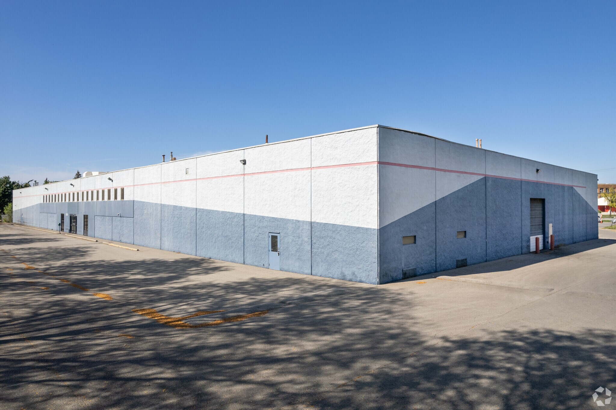 220 Indiana Ave, Toledo, OH for sale Primary Photo- Image 1 of 1