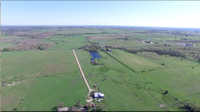 901 County Road 311, Jarrell, TX for sale - Primary Photo - Image 1 of 1