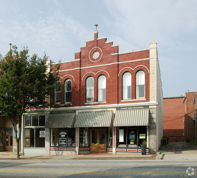 107-117 E Innes St, Salisbury, NC for sale - Building Photo - Image 2 of 12