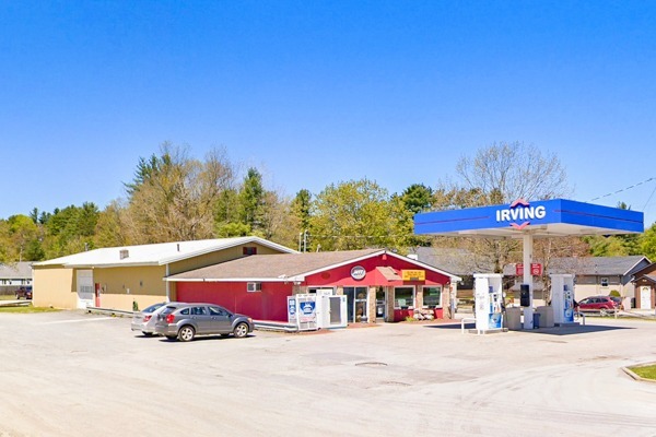 111 Route 30 N, Castleton, VT for sale - Primary Photo - Image 1 of 1