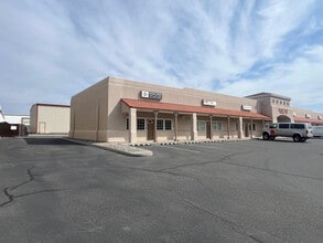 6503 W Okanogan Ave, Kennewick, WA for lease Building Photo- Image 1 of 13