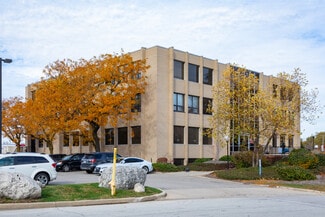 More details for 700 Nicholas Blvd, Elk Grove Village, IL - Office for Sale
