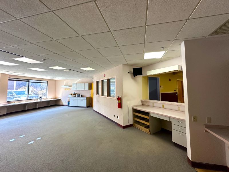 301 W 1st St, Dayton, OH for lease Interior Photo- Image 1 of 21