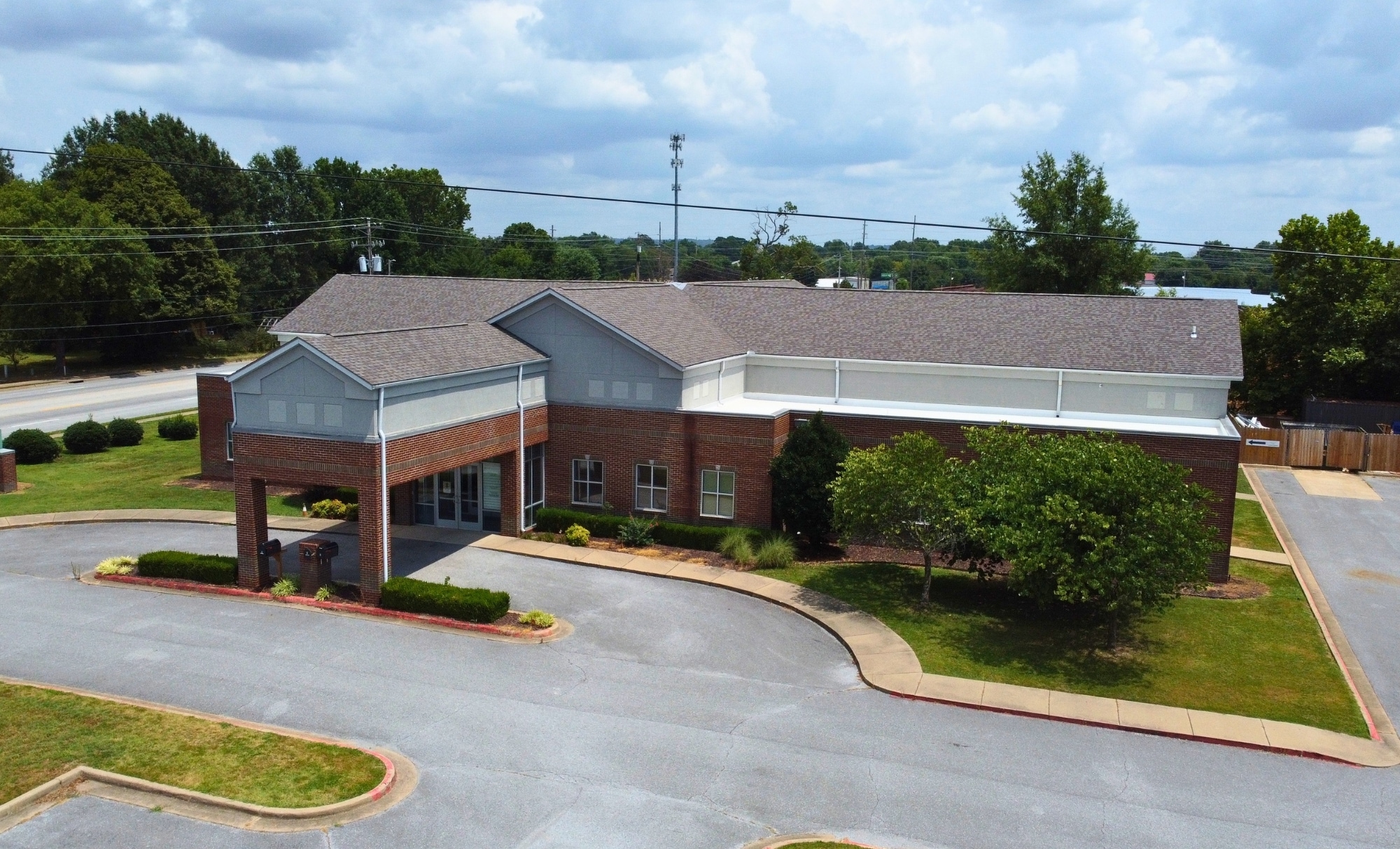 3409 Elm Springs Rd, Springdale, AR for lease Building Photo- Image 1 of 10