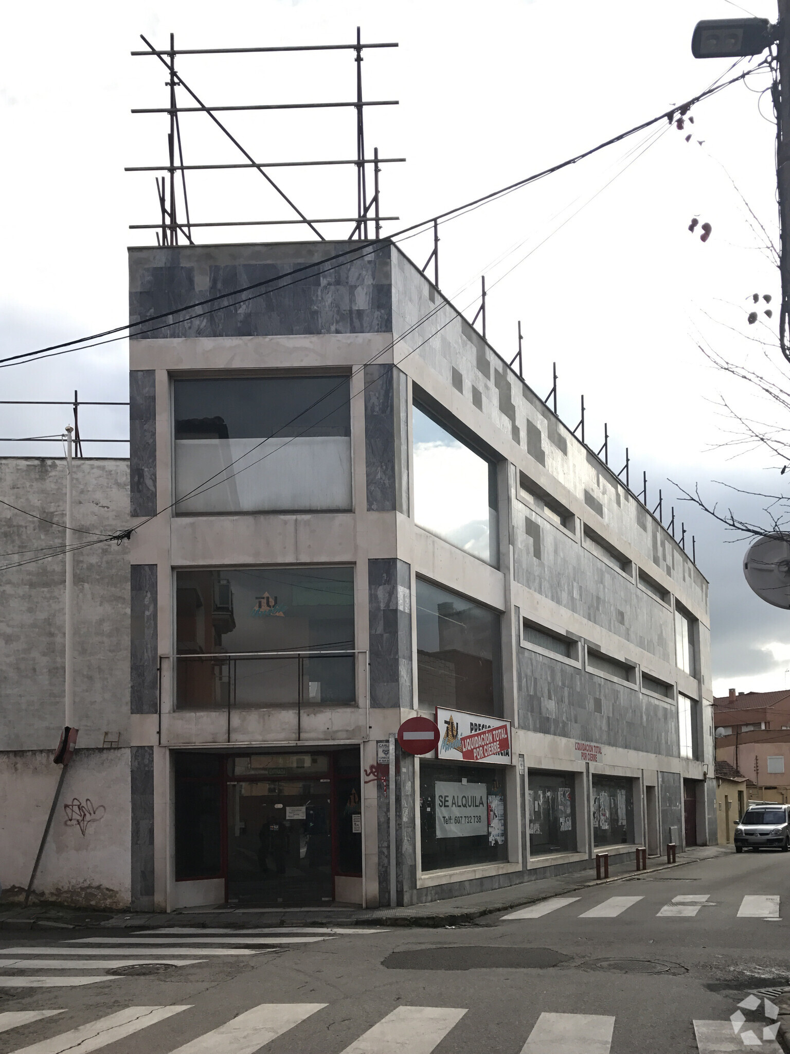 Retail in Mejorada del Campo, MAD for sale Primary Photo- Image 1 of 16