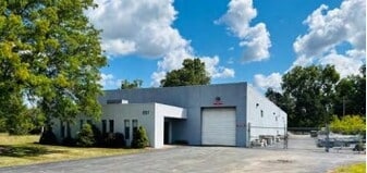 1157 Manufacturers Dr, Westland MI - Warehouse