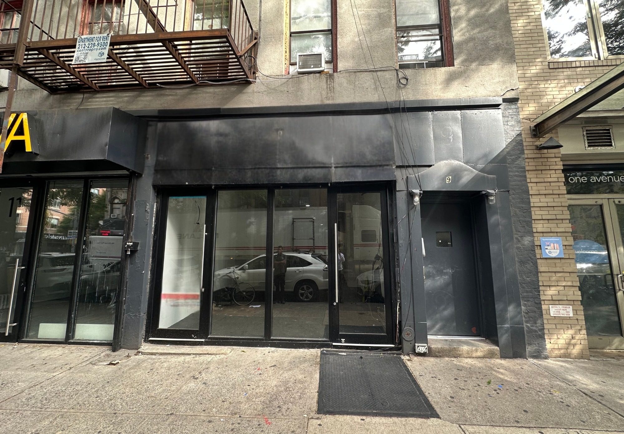 9 Avenue B, New York, NY for lease Interior Photo- Image 1 of 3