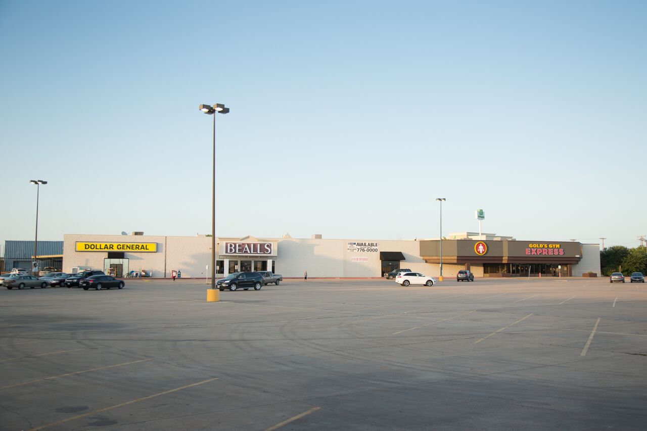 1000 N Loop 340, Bellmead, TX 76705 Retail for Lease