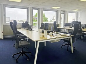 Rue Des Ardennes, Paris for lease Interior Photo- Image 1 of 2