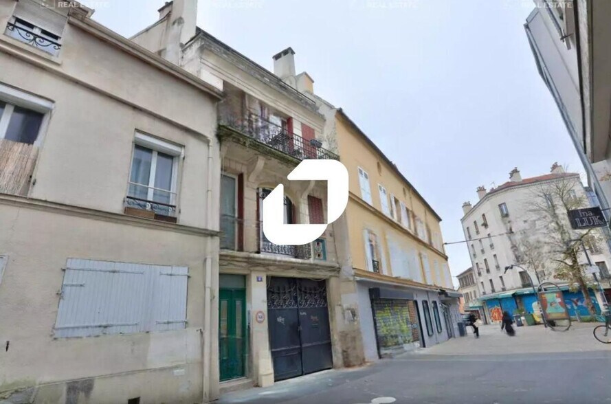 Flex in Montreuil for sale - Building Photo - Image 1 of 12