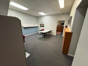 109 Main st, Delphi, IN for lease Interior Photo- Image 2 of 7