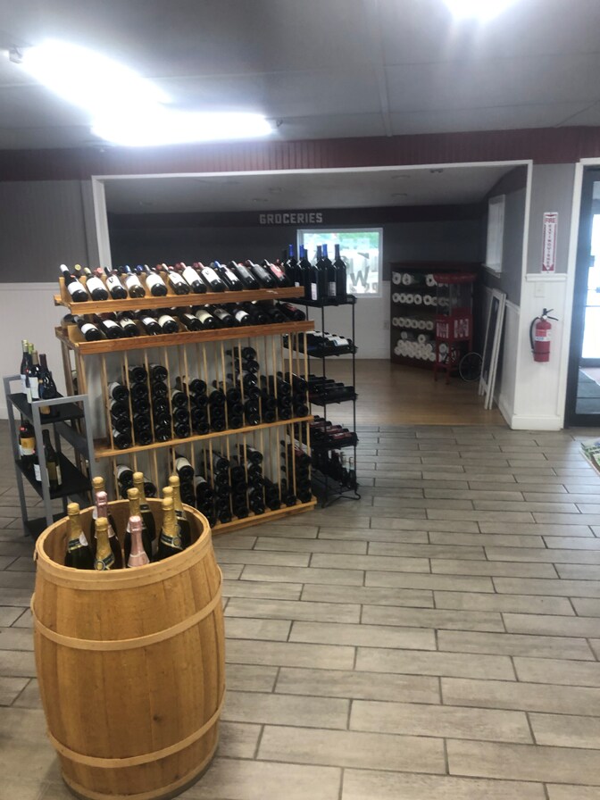 181A ster St, Hudson, NH 03051 Convenience Store for Lease