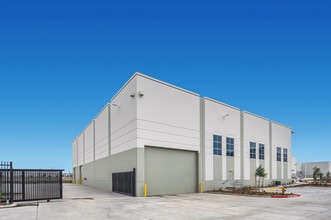 15881 Terminal Ct, Chino, CA for lease Building Photo- Image 2 of 6