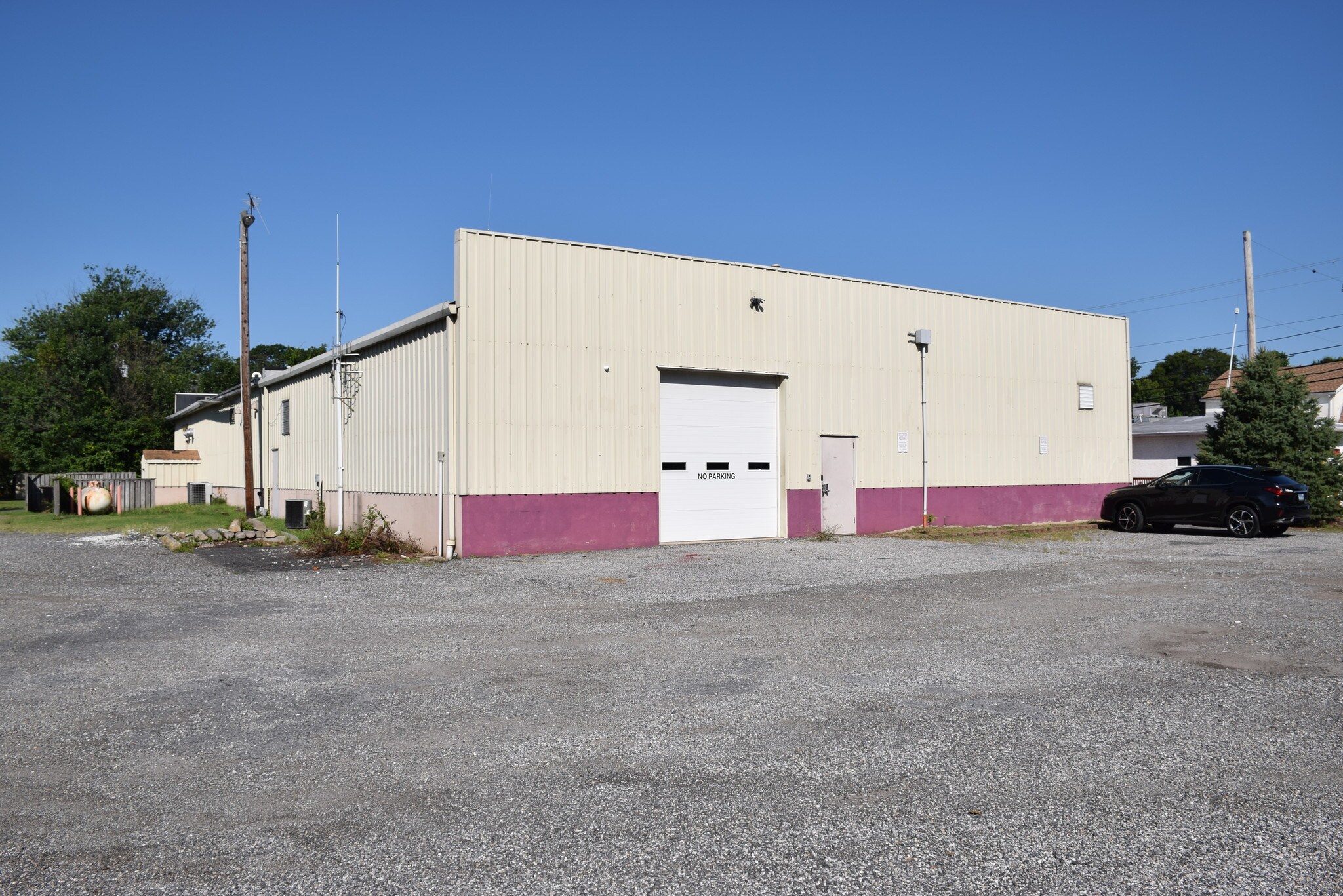 1913 Middleborough Rd, Essex, MD 21221 Industrial Property for Sale