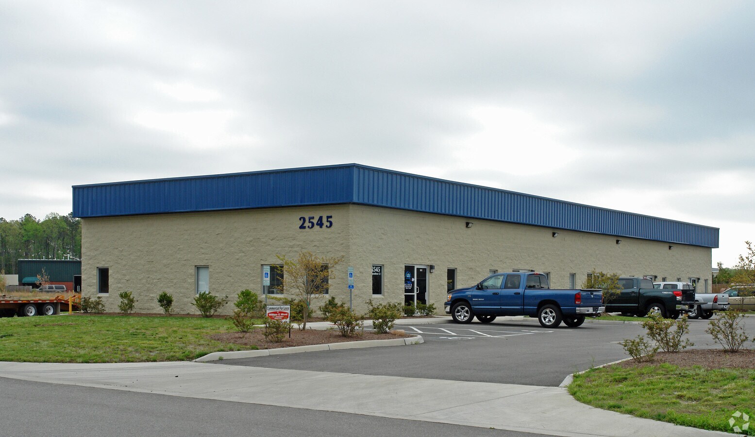 2545 Squadron Ct, Virginia Beach, VA 23453 Flex for Sale