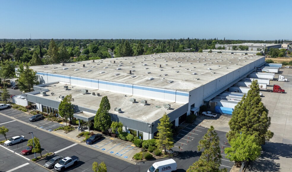 5440 Stationers Way, Sacramento, CA for lease - Building Photo - Image 3 of 9