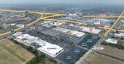 Harlingen Corners Shopping Center - Lincoln Outparcels, Harlingen TX - Storefront Property