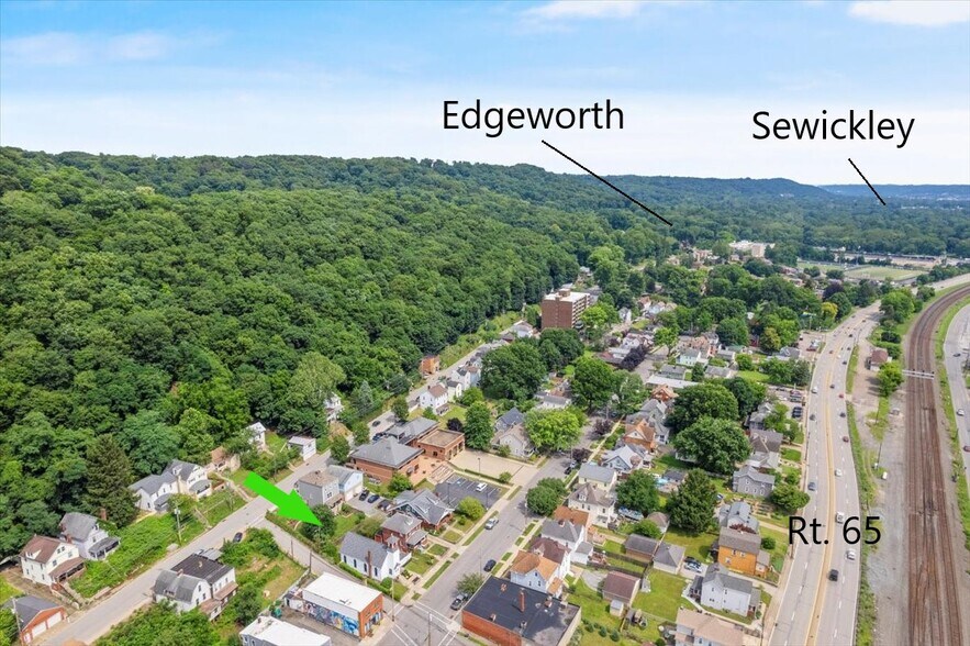 126 Broad St, Leetsdale, PA 15056 Former St. Matthew's Lutheran