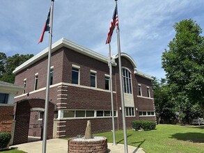 1819 Fort Bragg Rd, Fayetteville, NC for lease Building Photo- Image 2 of 13