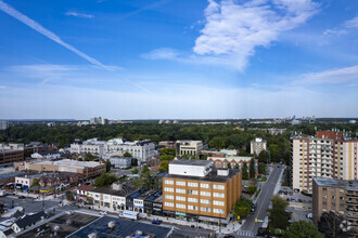 345 Lakeshore Rd E, Oakville, ON - aerial  map view