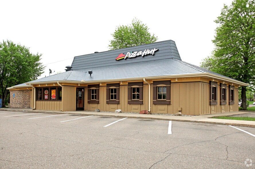 257 Marschall Rd S, Shakopee, MN for sale - Primary Photo - Image 1 of 1