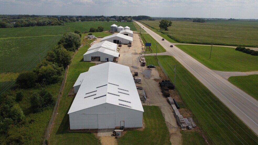 2158 Il Route 26, Dixon, IL for sale - Primary Photo - Image 1 of 1